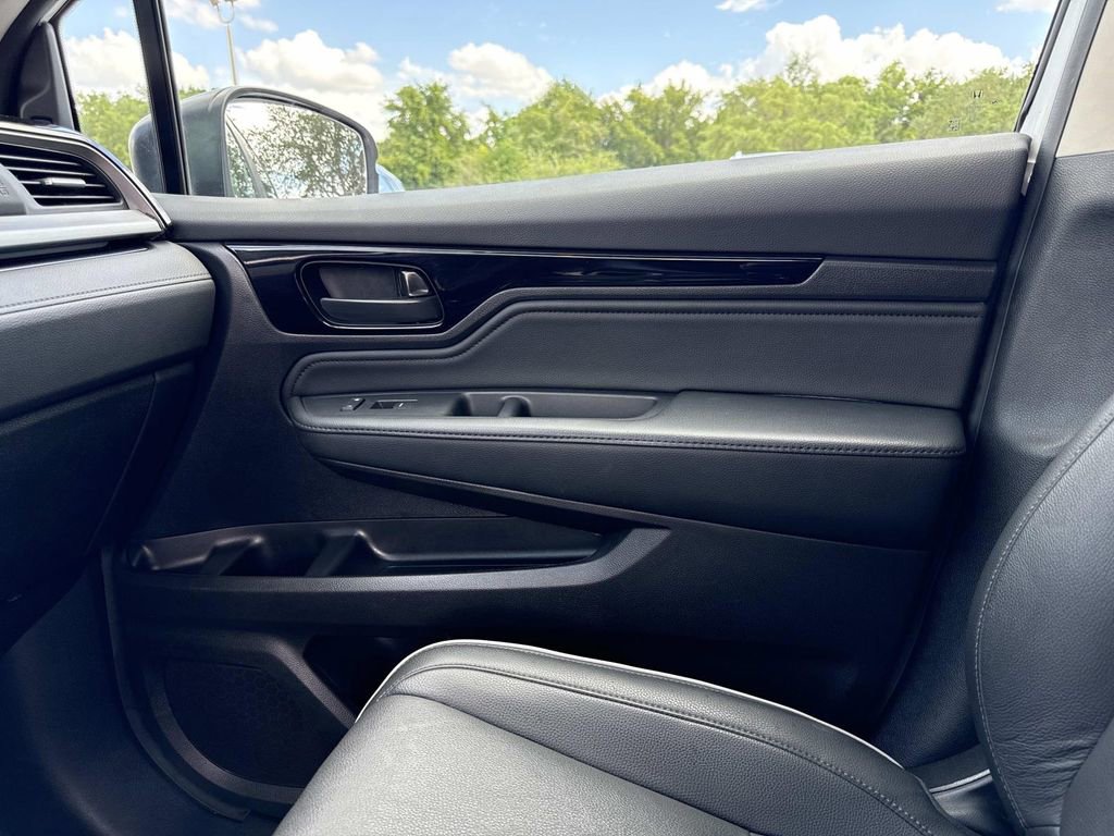 Used 2025 Honda Odyssey Touring image 24