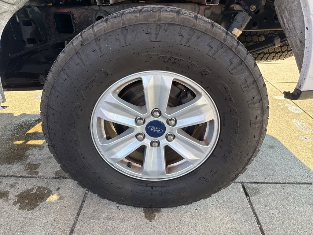 Used 2019 Ford F150 XLT w/ Equipment Group 301A Mid image 31