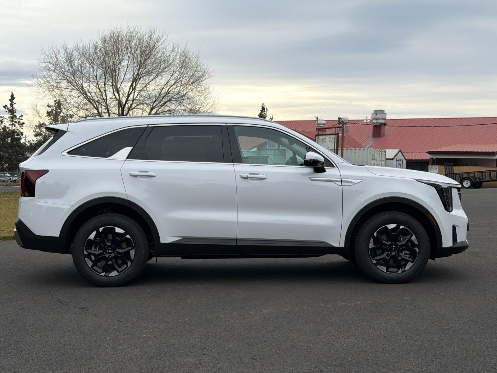 New 2026 Kia Sorento S AWD/4WD image 3