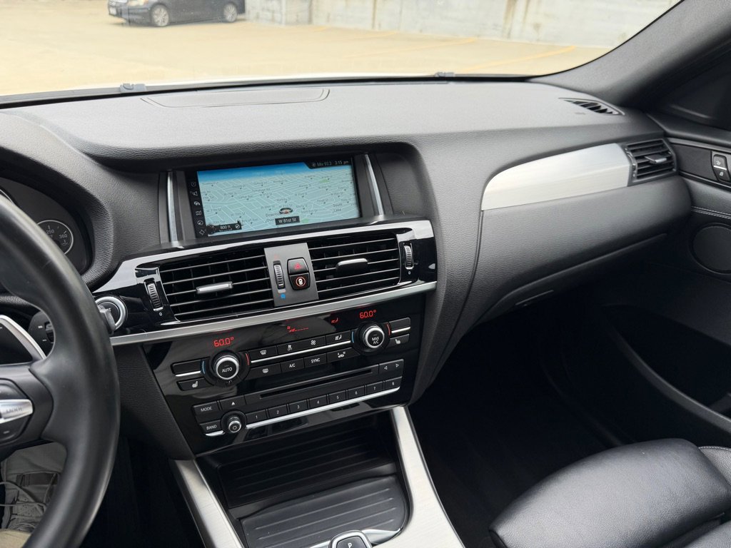 Used 2017 BMW X4 xDrive28i AWD/4WD image 17