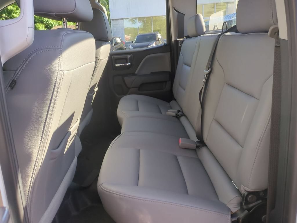 Used 2019 Chevrolet Silverado 1500 W/T AWD/4WD image 23