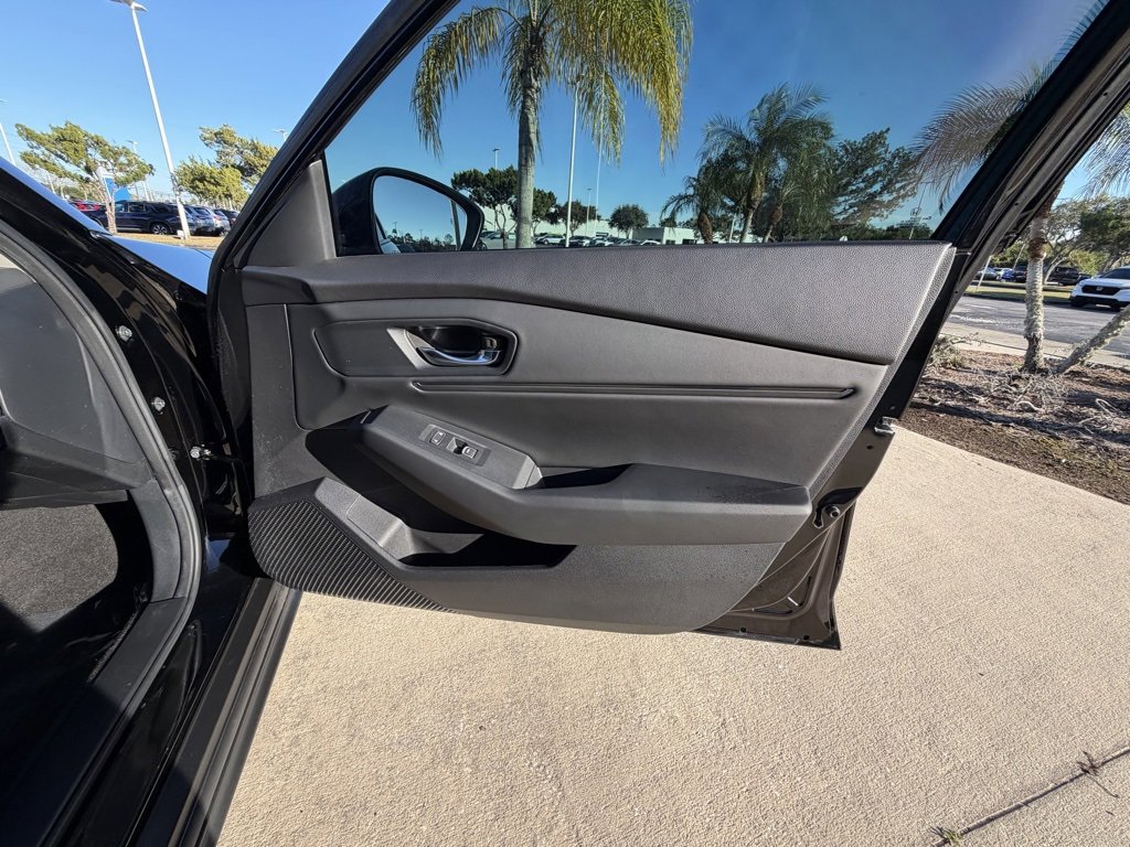 Certified 2024 Honda Accord EX image 30