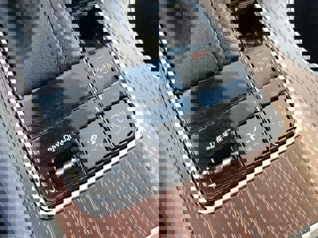 Used 2023 Toyota Sienna XLE image 22