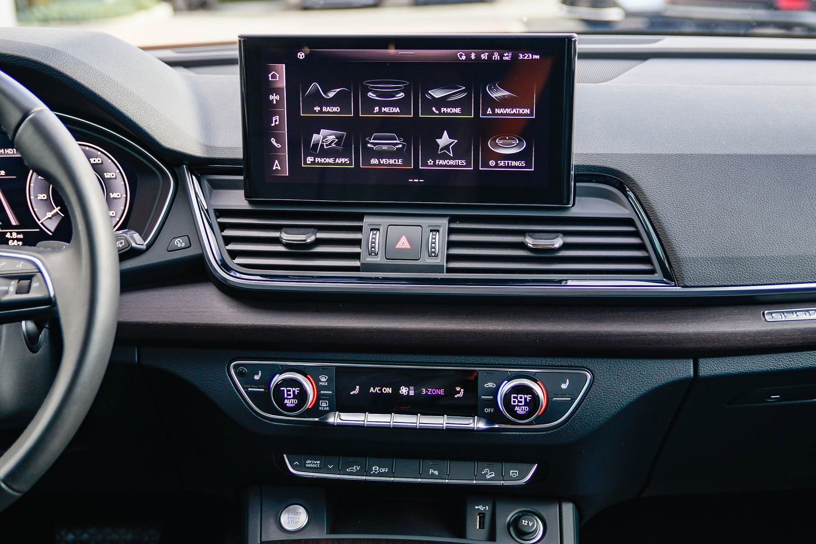 Certified 2023 Audi Q5 e Premium w/ Convenience Package image 14