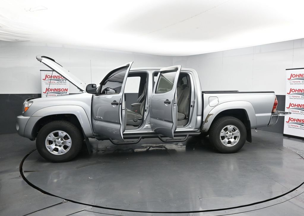 Used 2008 Toyota Tacoma PreRunner image 28