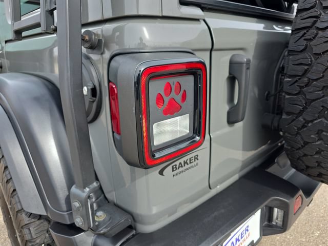 Used 2023 Jeep Wrangler Unlimited Sport AWD/4WD image 36