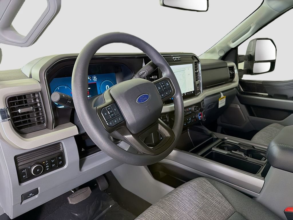 New 2026 Ford F250 XLT w/ XLT Premium Package image 9