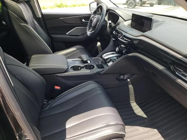 Used 2024 Acura MDX SH-AWD w/ Advance Package image 19