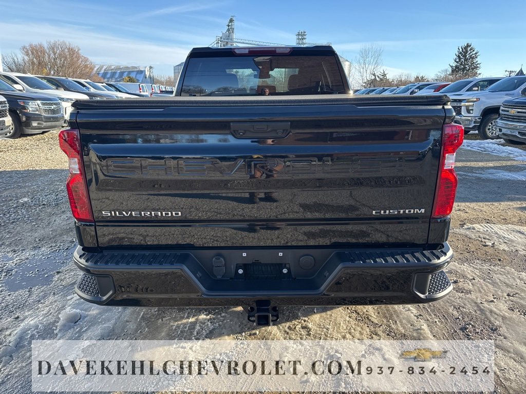 Used 2022 Chevrolet Silverado 1500 Custom image 4