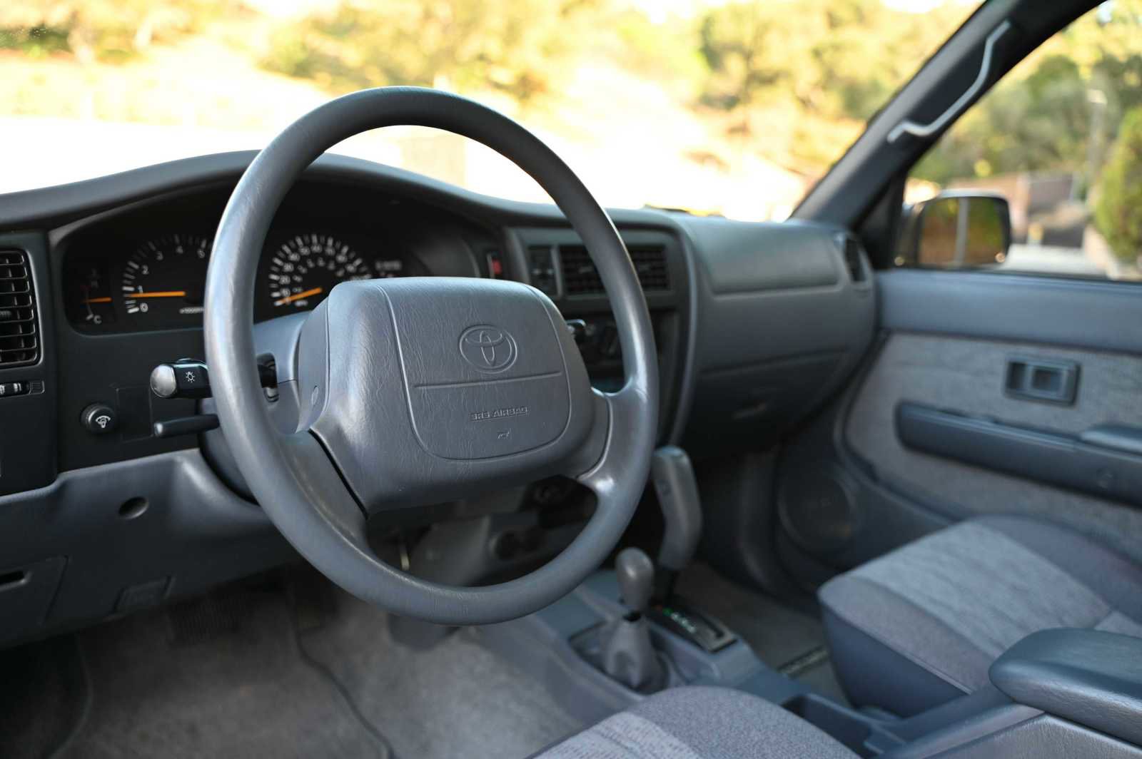 Used 1998 Toyota Tacoma 4x4 Xtracab V6 image 12