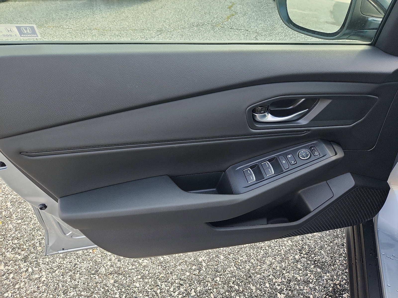 New 2025 Honda Accord SE image 8