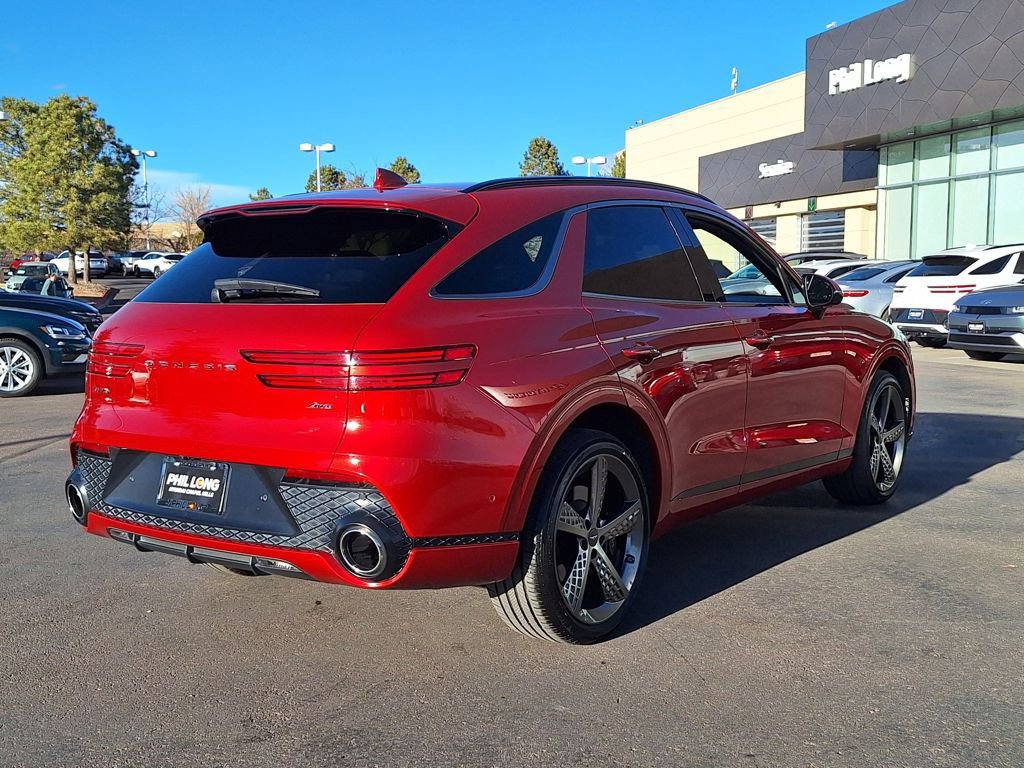 Used 2024 Genesis GV70 2.5T Sport Prestige w/ Sport Prestige Package image 3