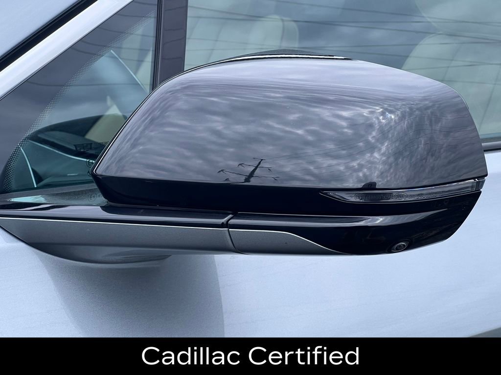 Certified 2024 Cadillac Lyriq Luxury w/ Nappa Leather Package AWD/4WD image 37