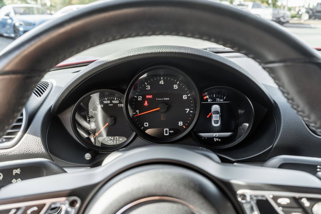 Used 2018 Porsche 718 Cayman image 12