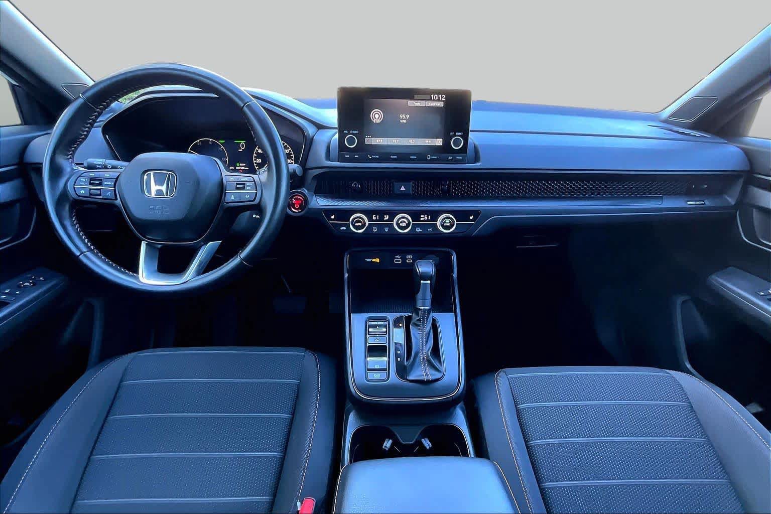 Used 2025 Honda CR-V Sport image 16