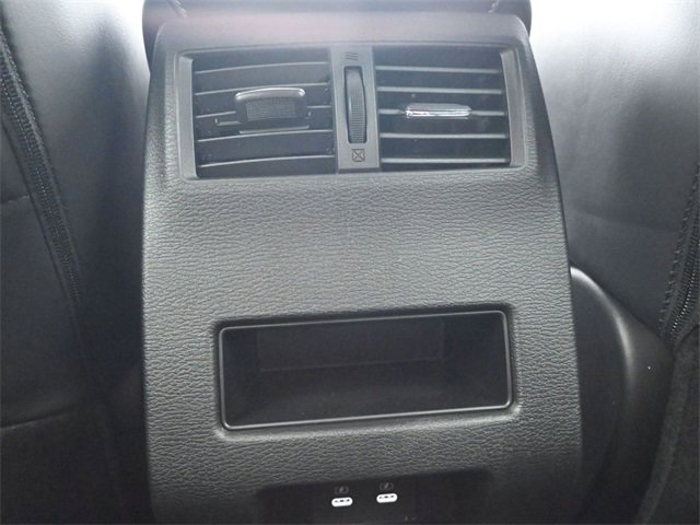 New 2025 Mitsubishi Outlander SE image 13