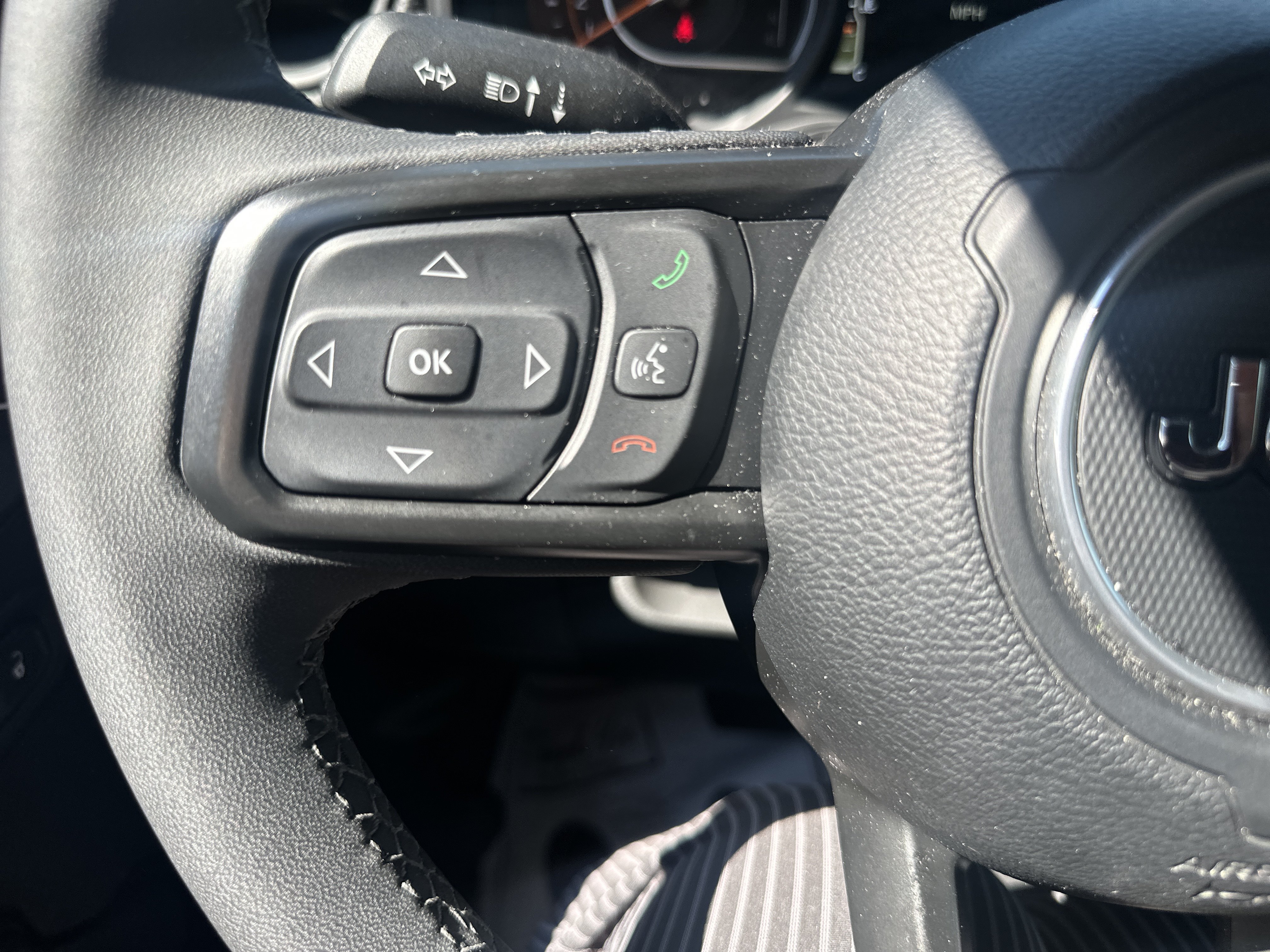 Certified 2026 Jeep Wrangler Unlimited Rubicon AWD/4WD image 18