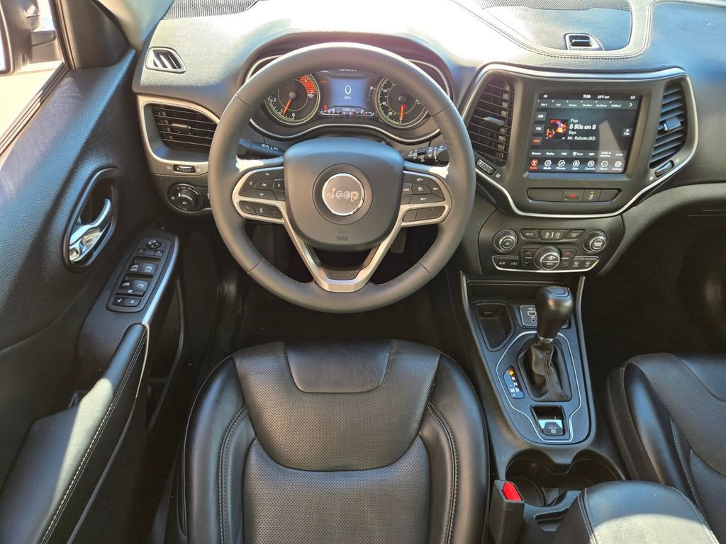 Used 2022 Jeep Cherokee Latitude Lux w/ Sun & Sound Group image 16