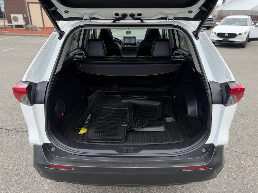 Used 2019 Toyota RAV4 XLE Premium w/ Cold Weather Package image 14