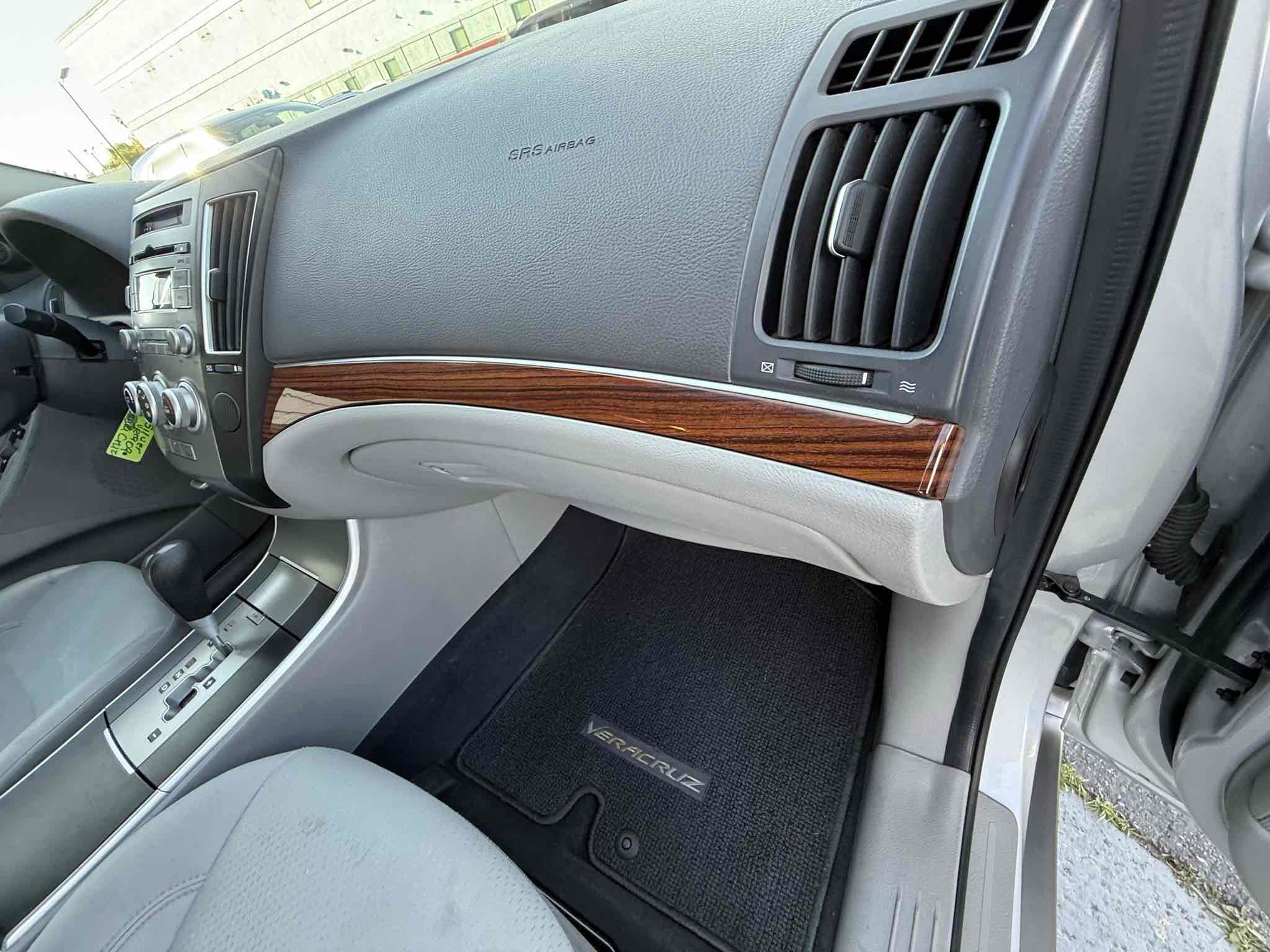 Used 2009 Hyundai Veracruz GLS image 35