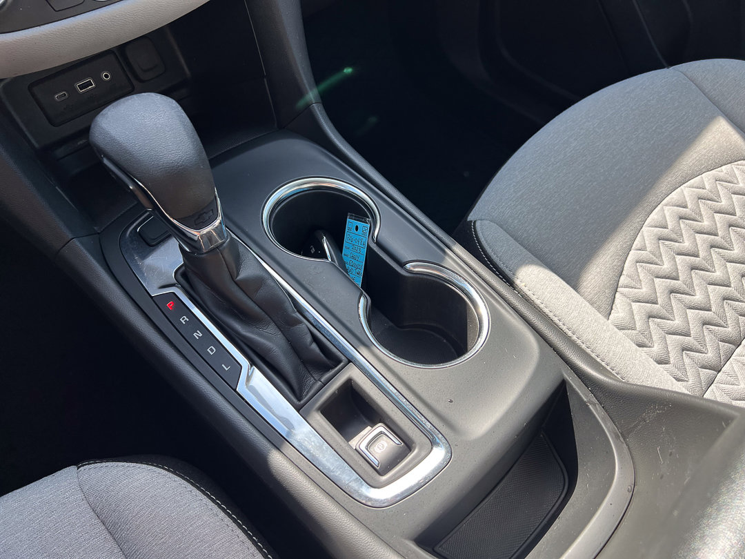 Used 2023 Chevrolet Equinox LS image 22