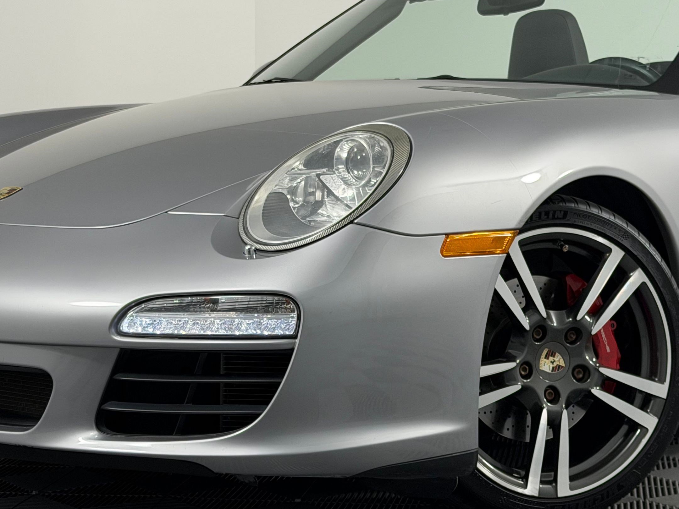 Used 2011 Porsche 911 Carrera S image 11