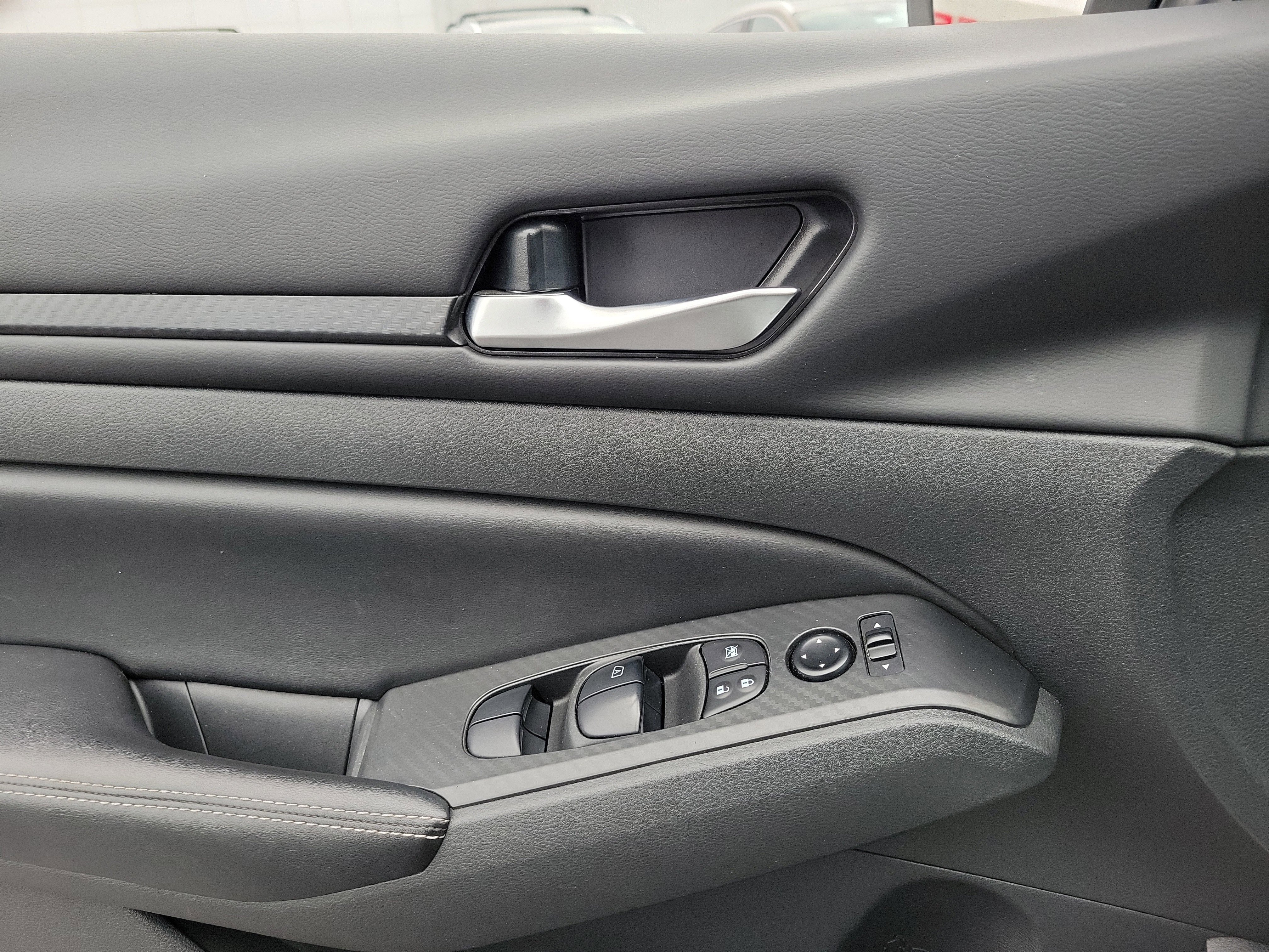 Certified 2024 Nissan Altima 2.5 SV image 17