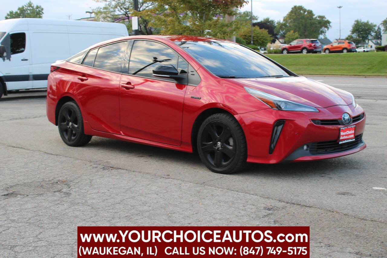 Used 2021 Toyota Prius XLE 4dr Hatchback image 3