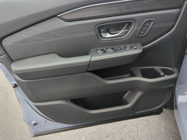 New 2026 Honda Pilot Touring image 11