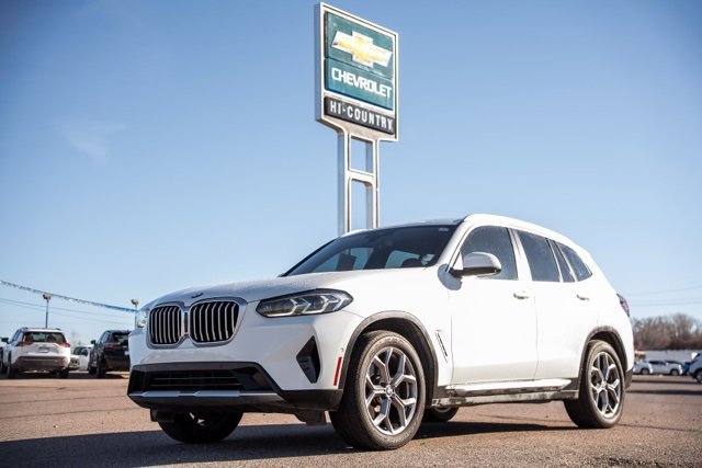 Used 2023 BMW X3 xDrive30i w/ Premium Package image 1