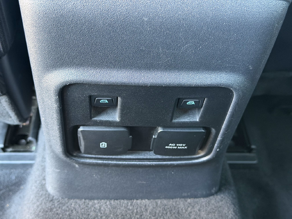 Used 2023 Ford Bronco Wildtrak AWD/4WD image 19