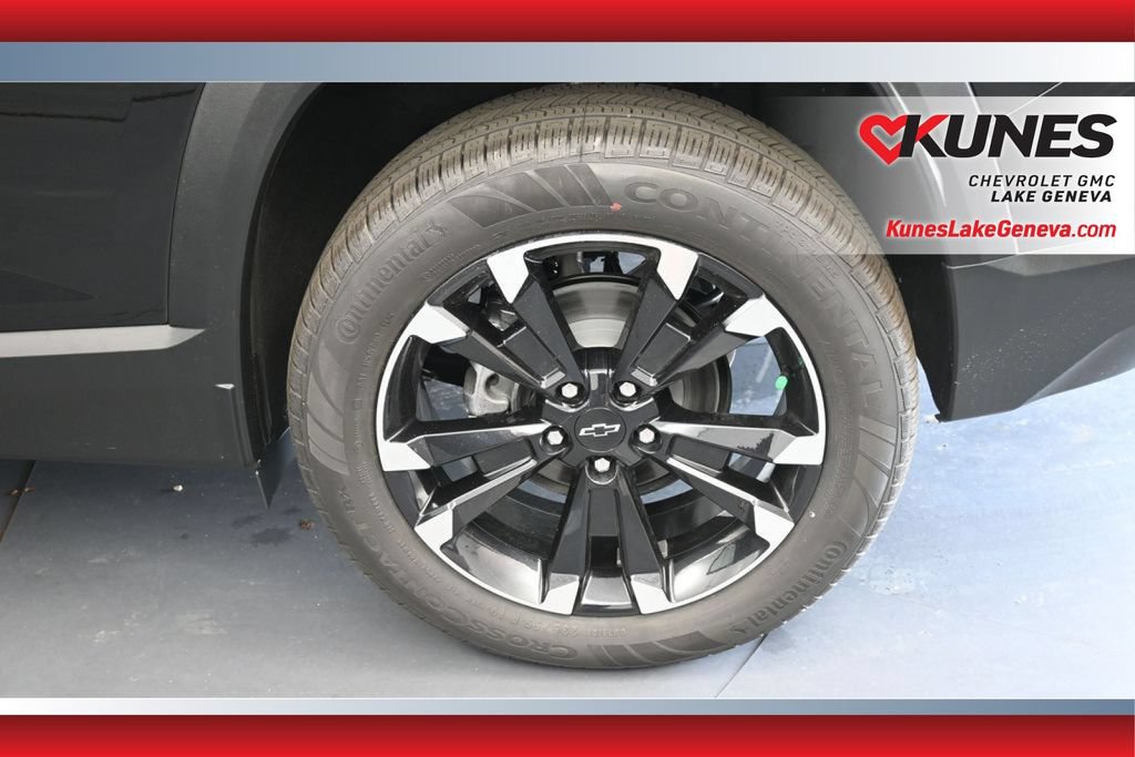 New 2026 Chevrolet Equinox RS AWD/4WD image 11
