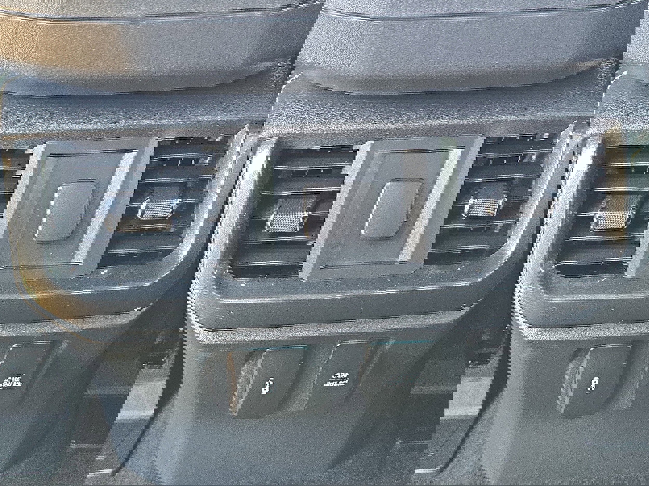 Certified 2022 Ford F150 XLT w/ Equipment Group 302A High image 16