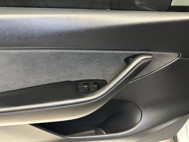 Used 2022 Tesla Model Y Performance AWD/4WD image 20