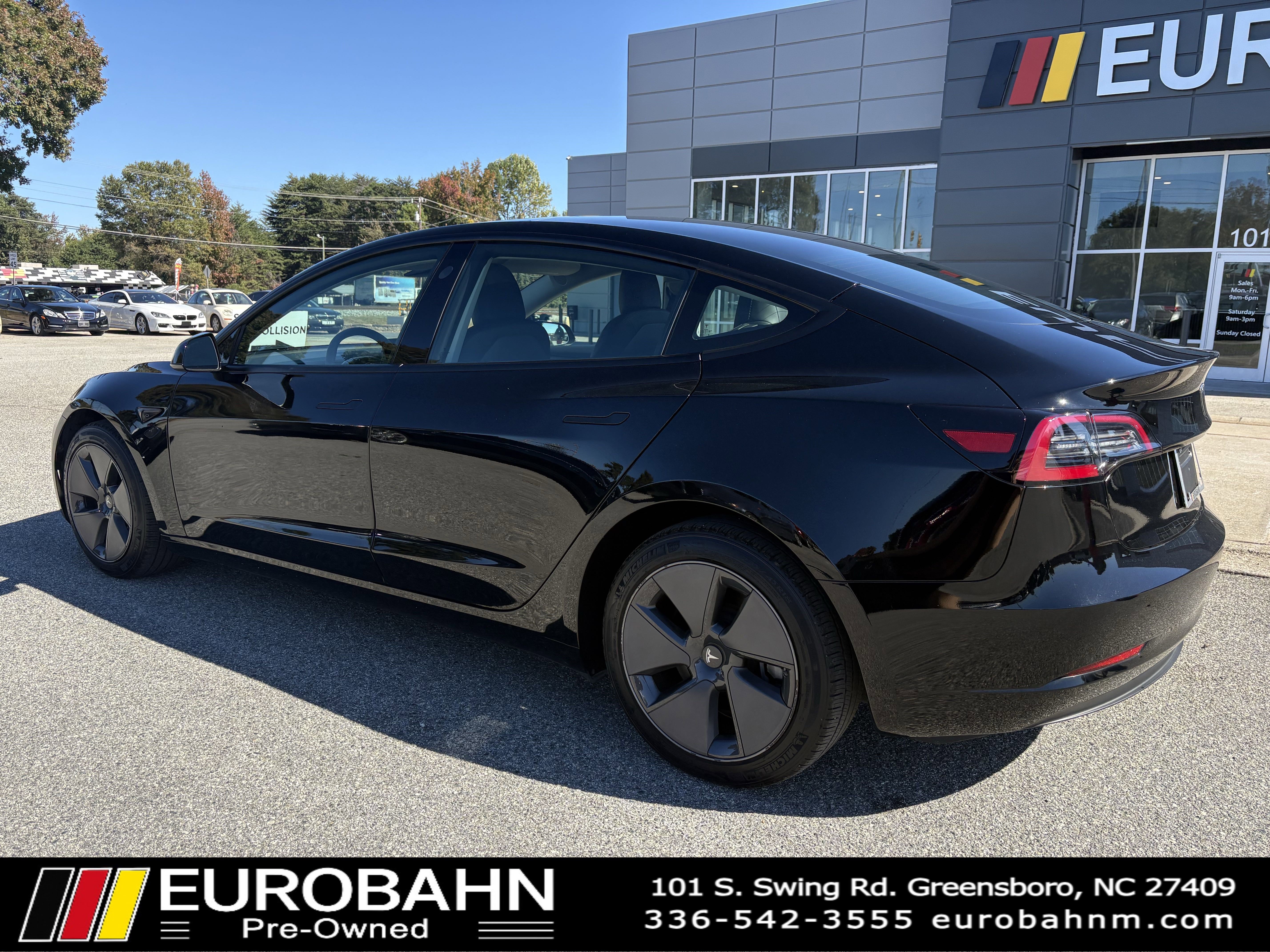 Used 2023 Tesla Model 3 Standard Range image 28