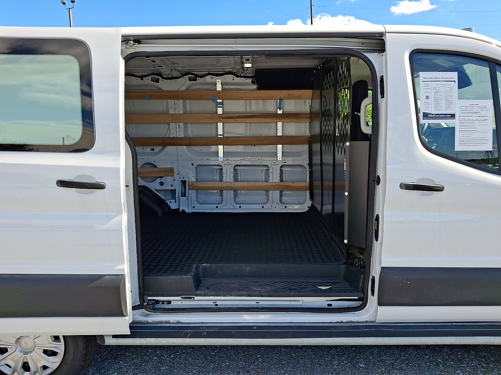 Used 2025 Ford Transit 250 Low Roof w/ Exterior Upgrade Package RWD image 8