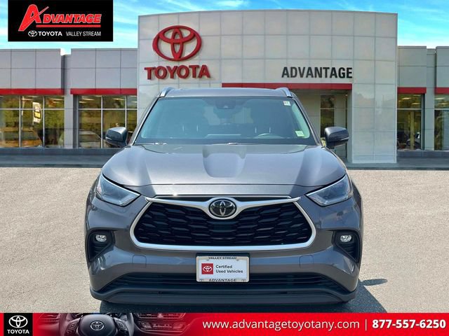 Certified 2021 Toyota Highlander XLE AWD/4WD video 2