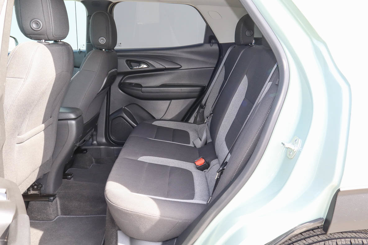 Used 2025 Chevrolet TrailBlazer LT AWD/4WD image 8