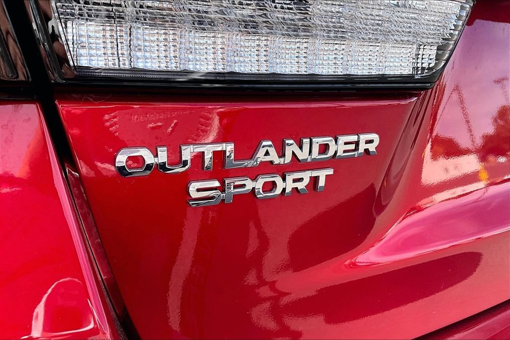Used 2026 Mitsubishi Outlander Sport ES AWD/4WD image 8