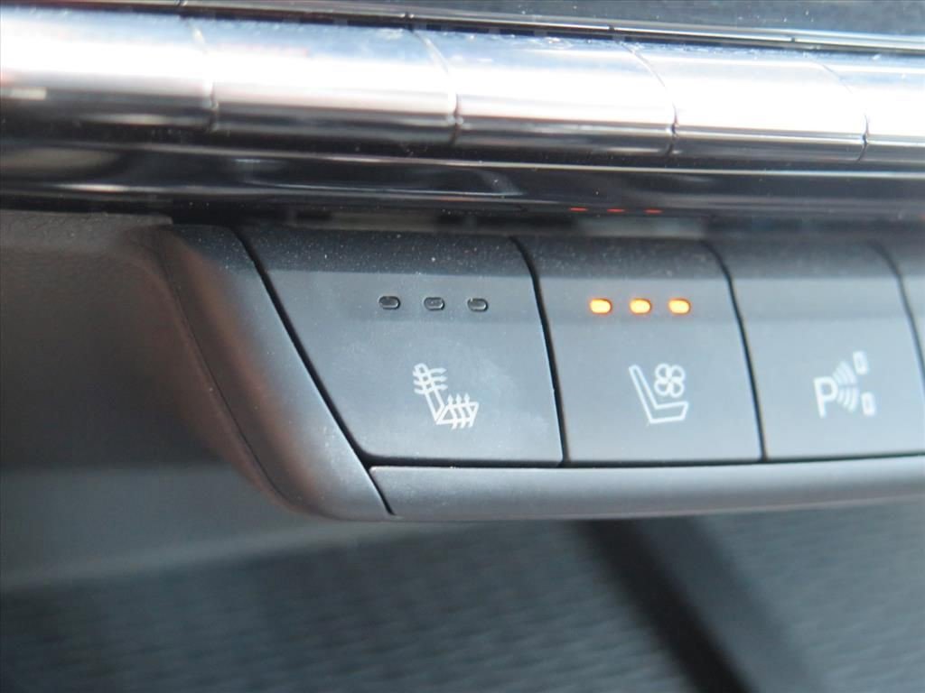 Certified 2025 Cadillac CT5 Premium Luxury image 15