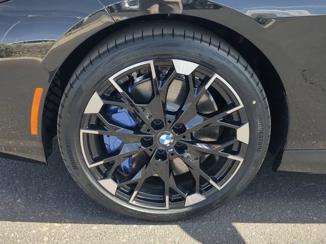 Used 2025 BMW M235i xDrive AWD/4WD image 10