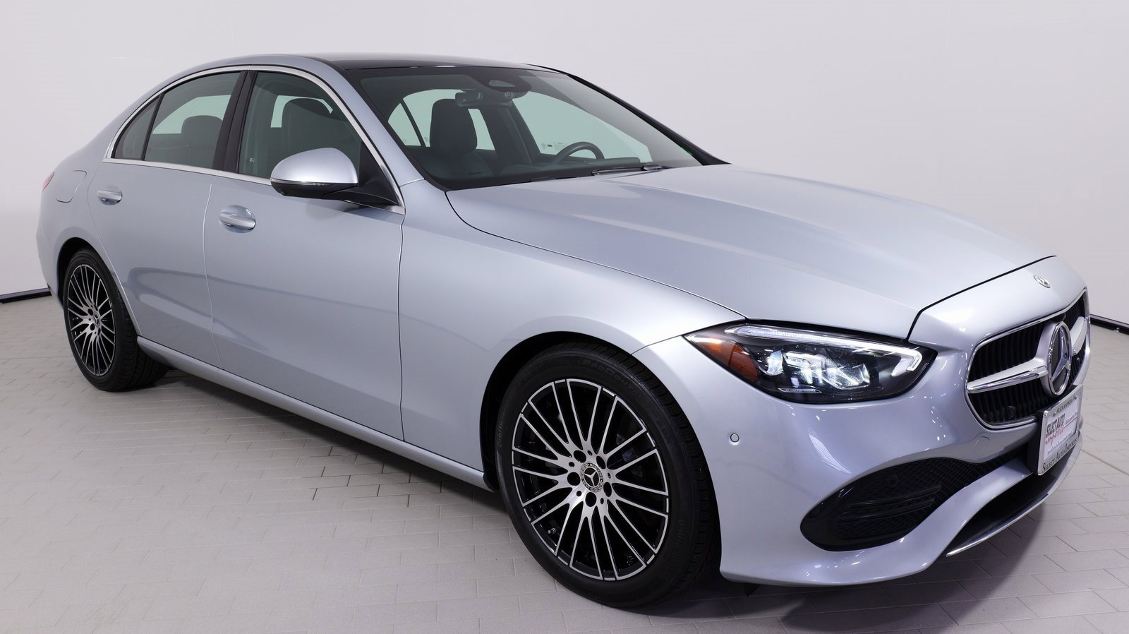 Used 2023 Mercedes-Benz C 300 4MATIC Sedan image 11