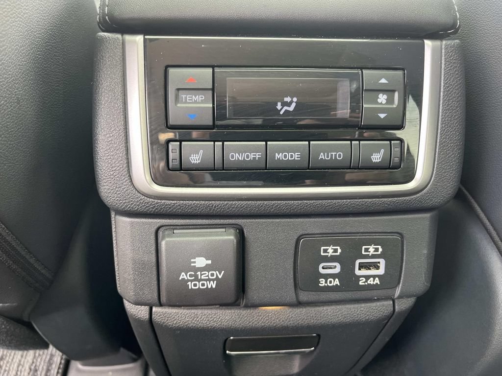 Certified 2025 Subaru Ascent Touring AWD/4WD image 18