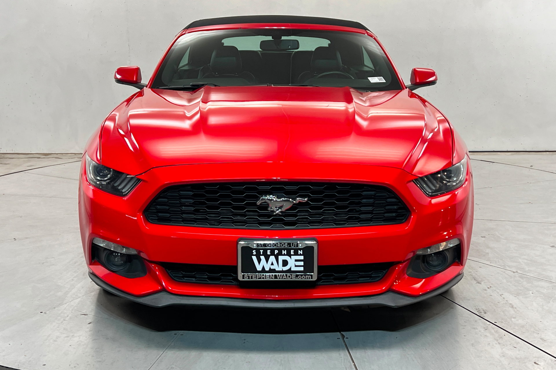 Used 2015 Ford Mustang Premium RWD image 9