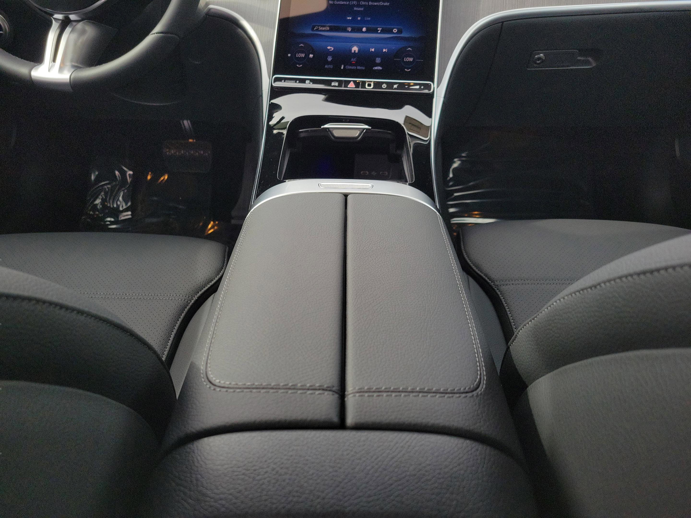 Certified 2026 Mercedes-Benz C 300 Sedan image 9