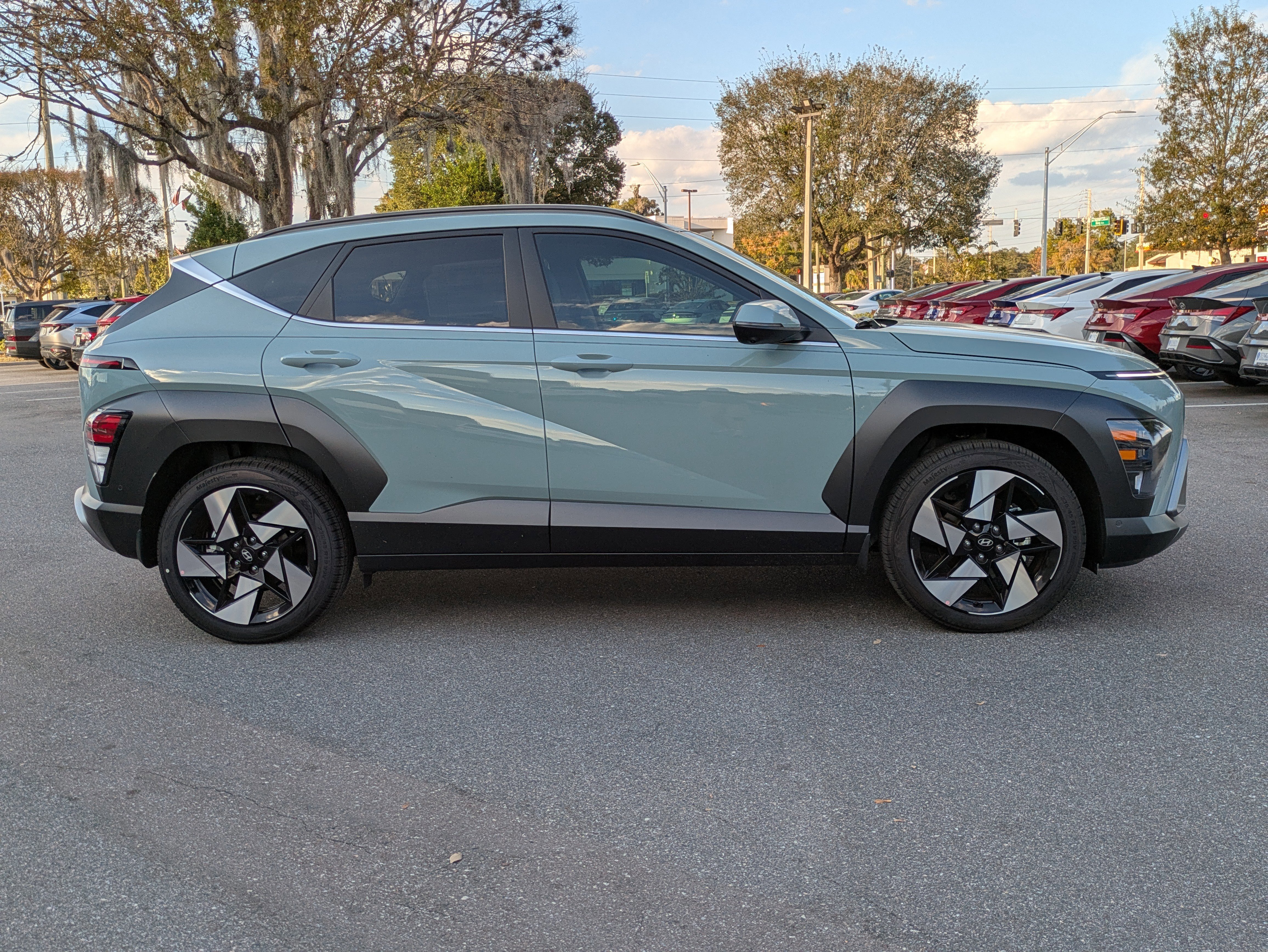 New 2026 Hyundai Kona Limited image 3