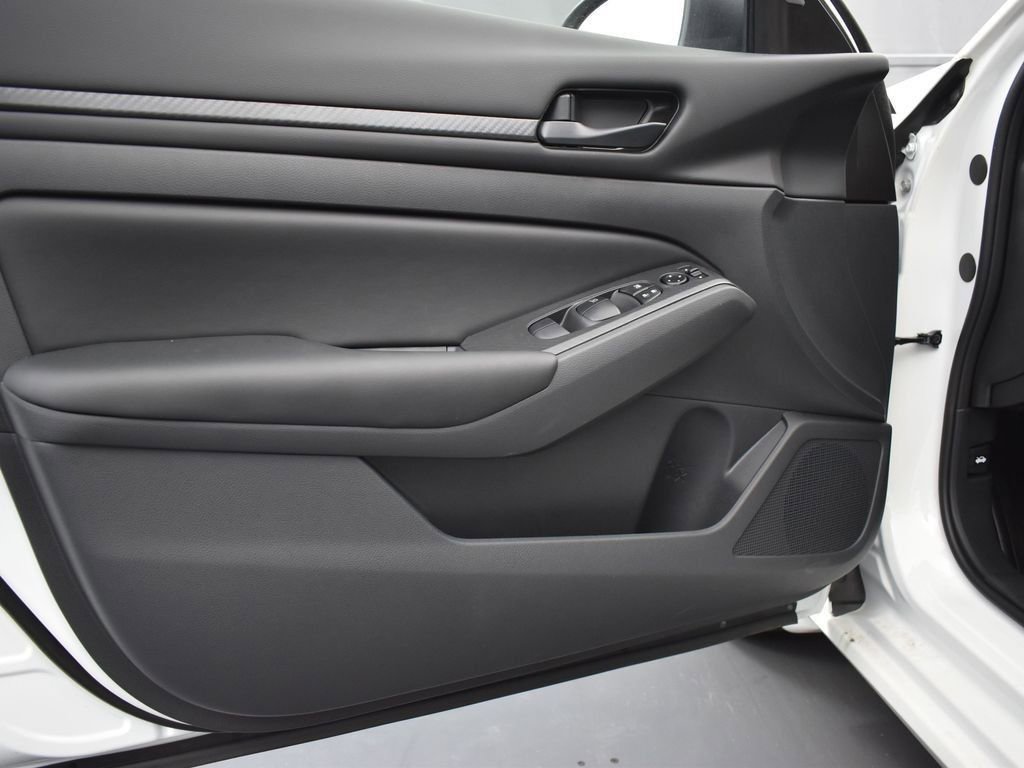 New 2025 Nissan Altima 2.5 S image 26