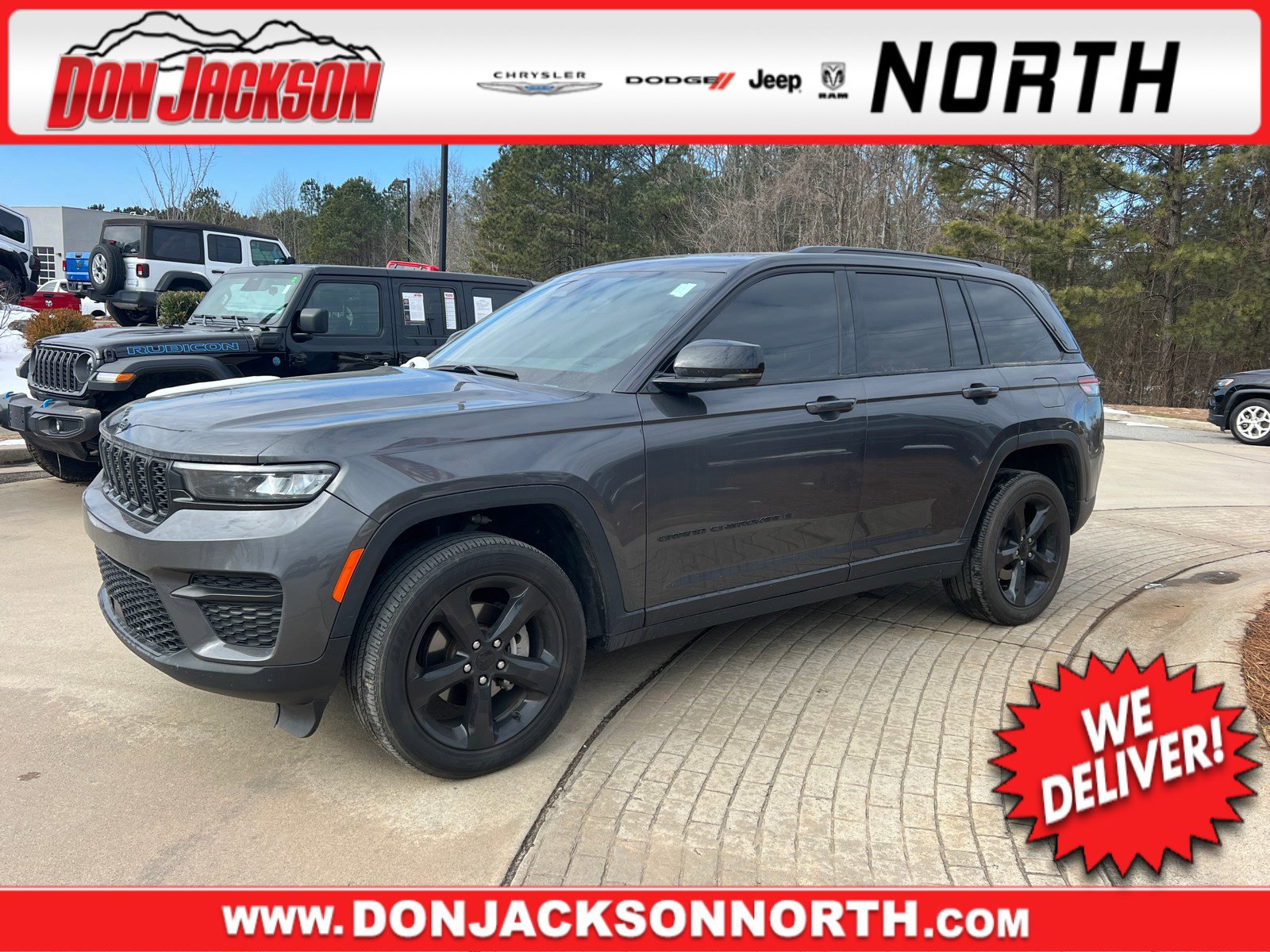 Used 2023 Jeep Grand Cherokee Altitude image 1