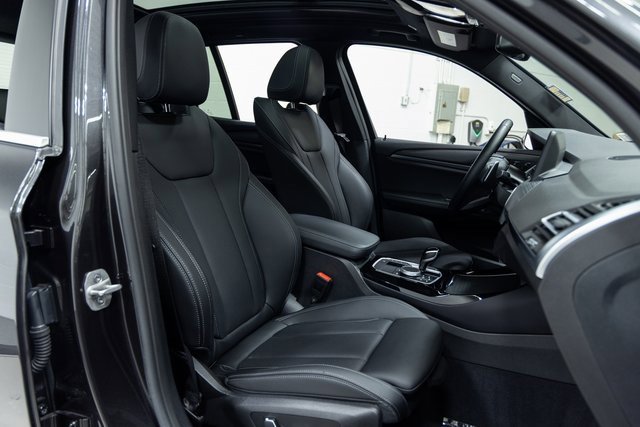 Certified 2024 BMW X3 xDrive30i w/ Premium Package image 25