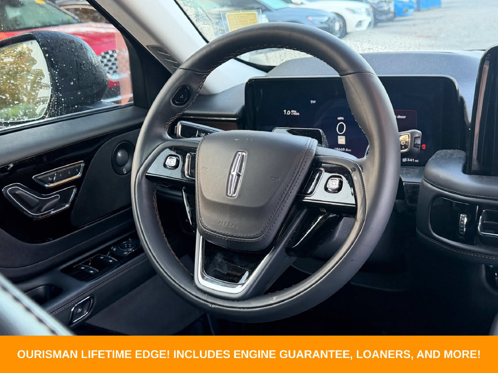Used 2025 Lincoln Aviator Reserve AWD/4WD image 17